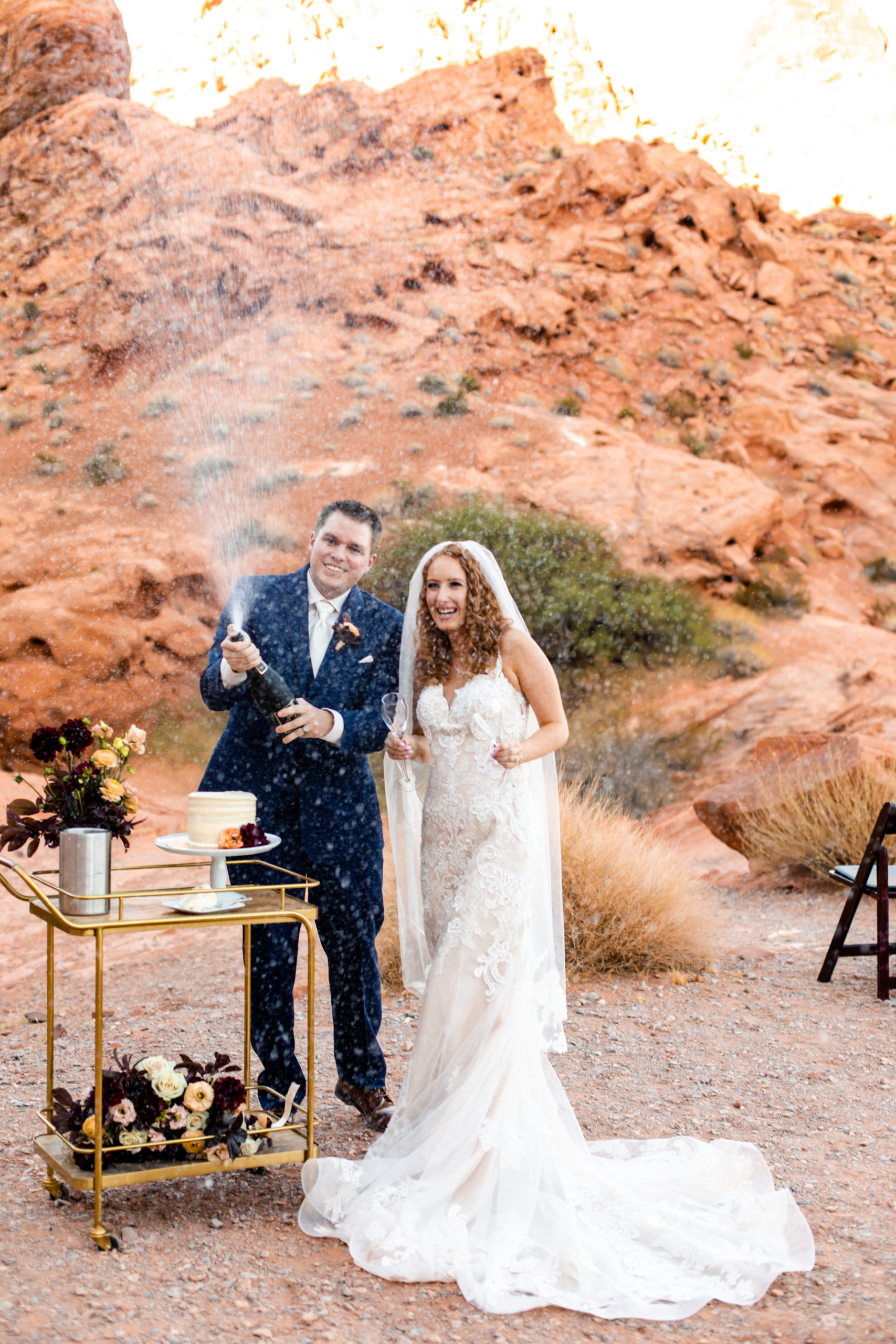Valley of Fire Elopement | Las Vegas Elopement Photographer | Champagne Pop at Wedding
