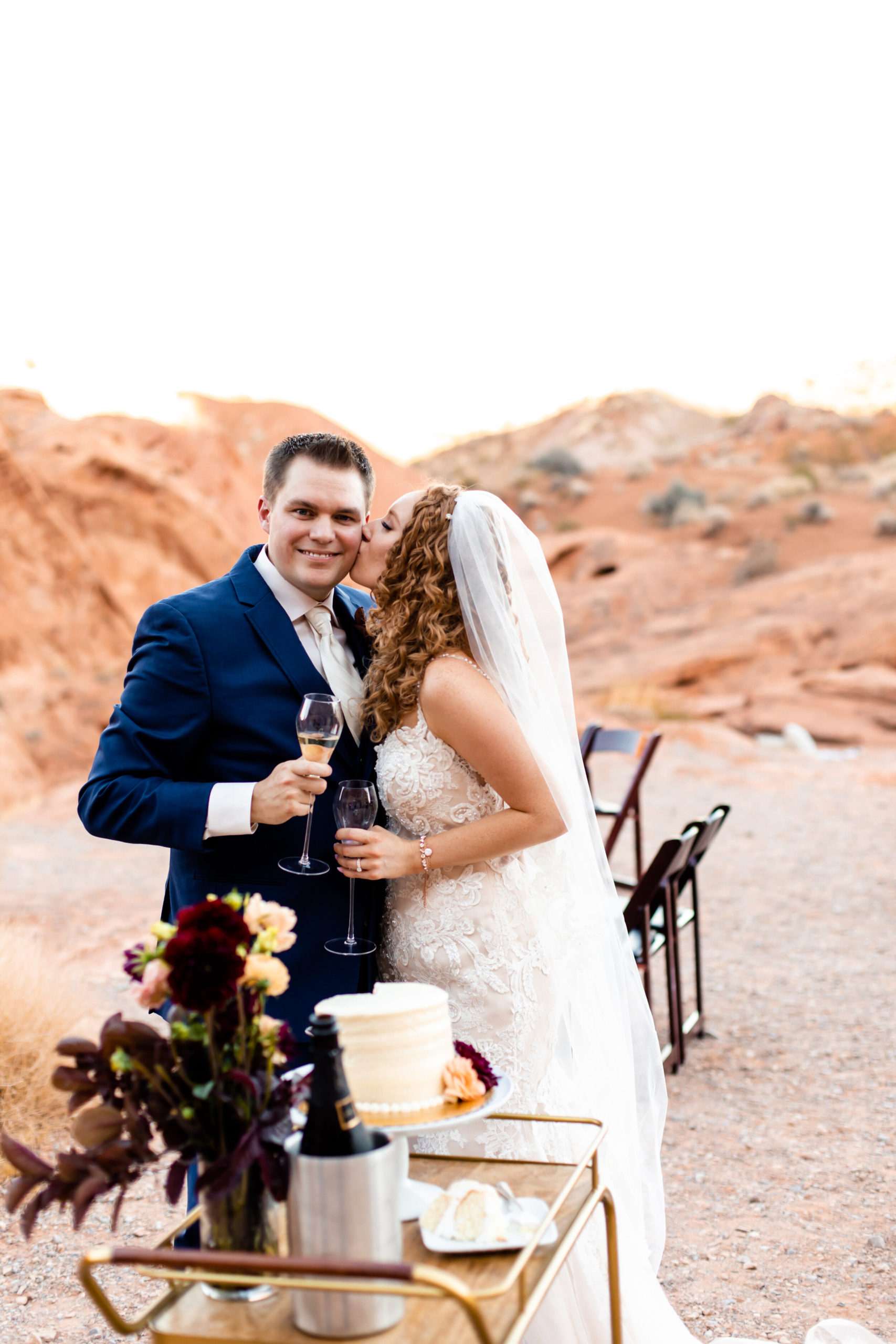Valley of Fire Elopement | Las Vegas Elopement Photographer | Wedding Champagne Toast