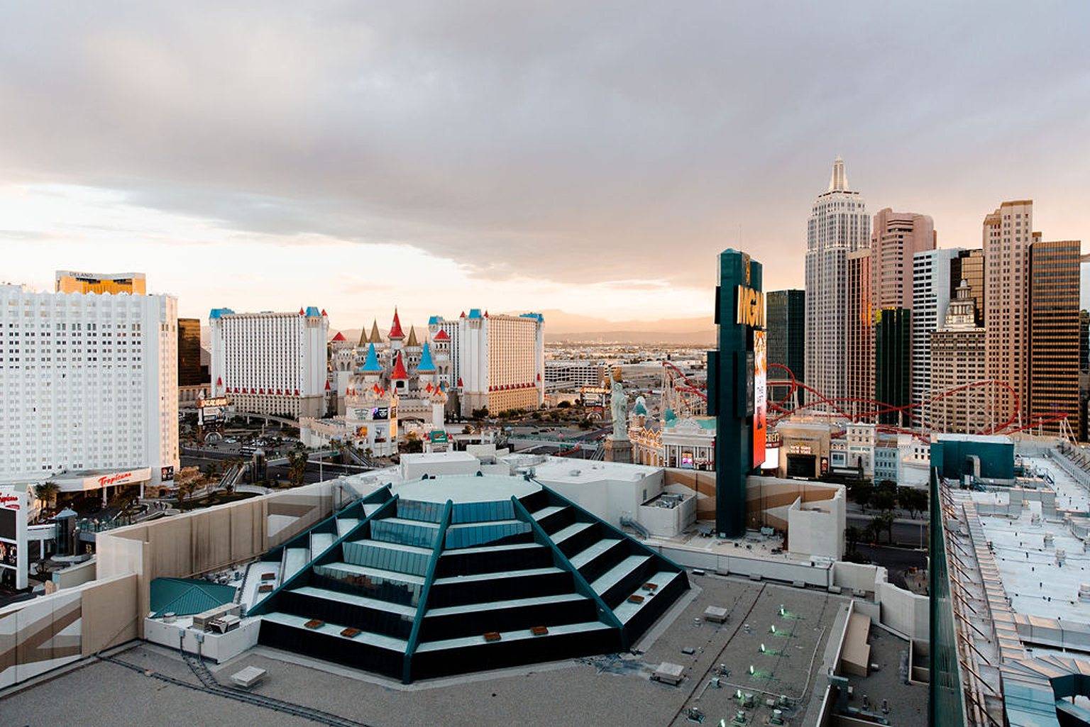 Views from MGM Skyline Terrace Suite - Las Vegas Wedding Venues with a View