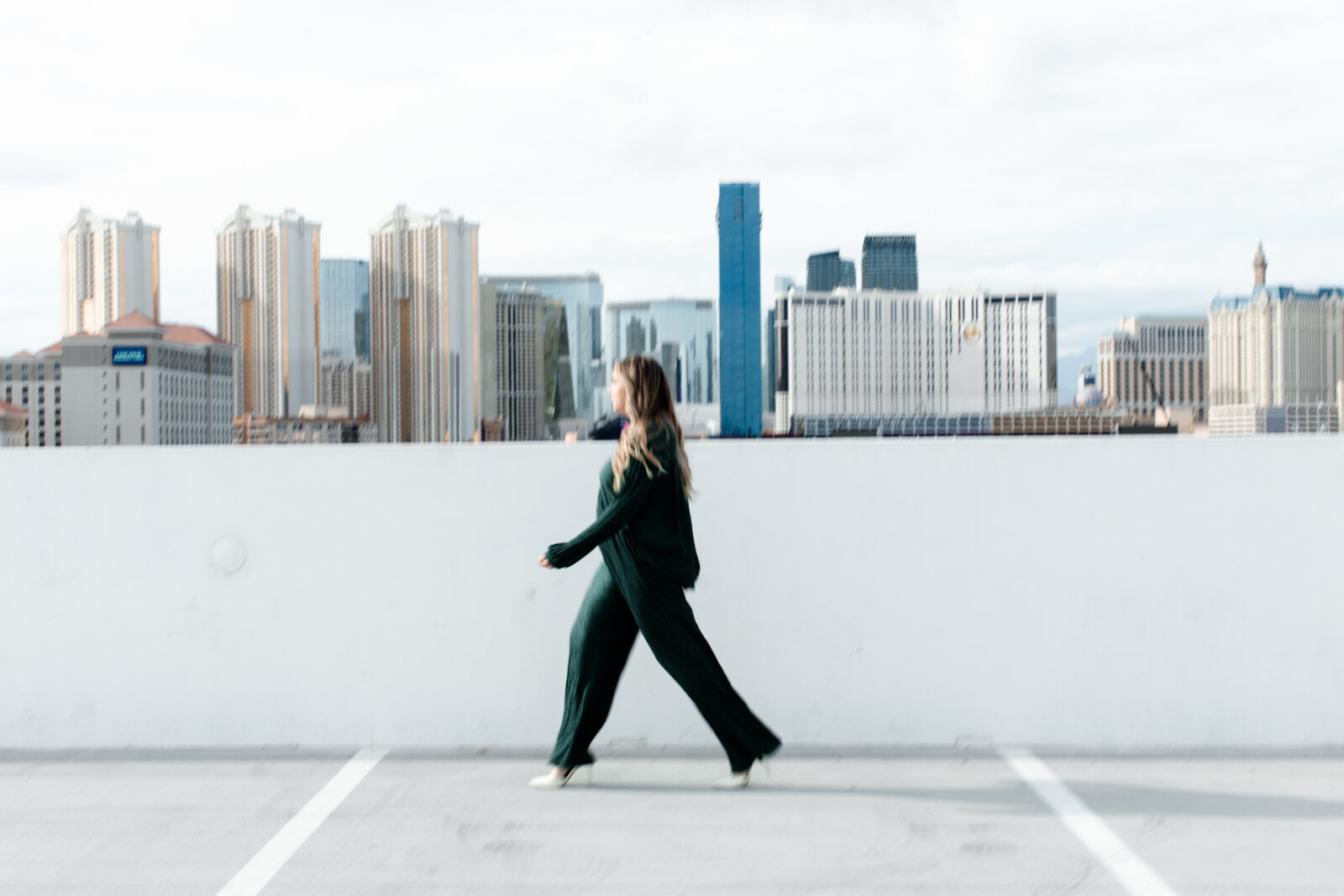 Ashlyn Savannah - Las Vegas Wedding + Elopement Photographer